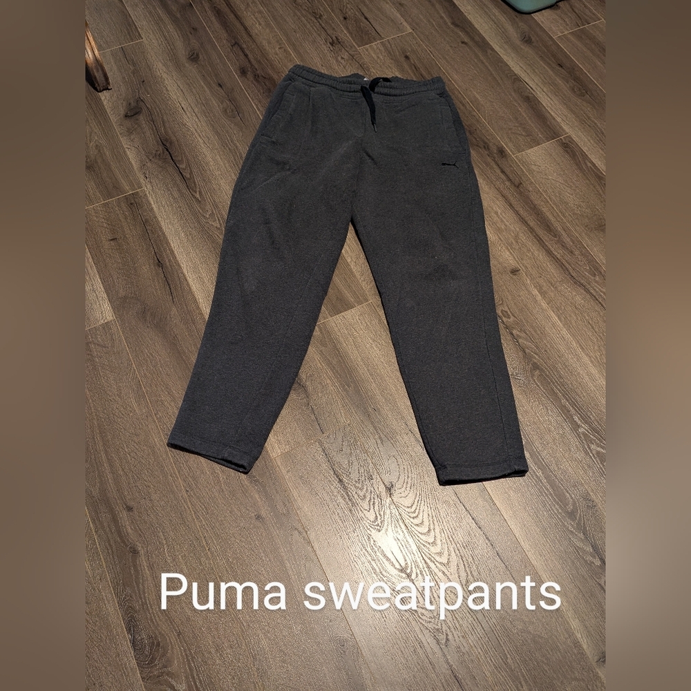 Puma Dark Gray Sweatpants Joggers Lounge Pants | Size L/G. EUC.